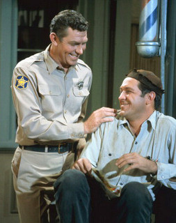 Andy Griffith and George Lindsey as Goober Pyle in Andy Griffith