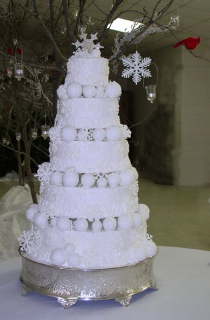 Source: http://cherrymarry.com/2012/03/winter-wedding-cakes/ Like