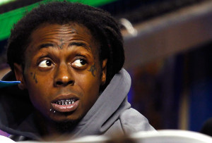 Lil Wayne en estado crítico tras sufrir más convulsiones