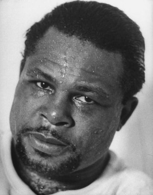 UnderGround Forums >>Archie Moore: Tricks of the Old Mongoose