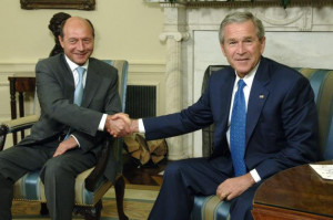 PRESIDENT BUSH MEETS WITH THE ROMANIAN PRESIDENT