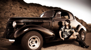 Antique Vintage Car And Girl Old Looking Photo Hd HD Wallpaper