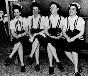 cameriere.jpg (333215 bytes)