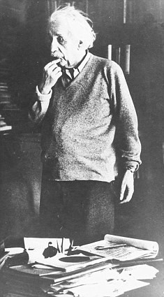 Messy people are smarter