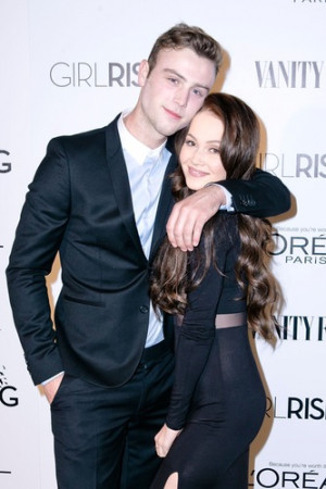 ... Adorable Photos of Kelli Berglund and Sterling Beaumon - J