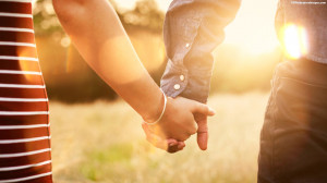 Dating Couples Hands Images, Pictures, Photos, HD Wallpapers
