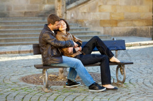 1613148-480256-love-couple-sitting-on-the-bench.jpg