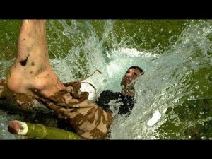 slow mo guys falling into the bathtub in slow motion absolutely love ...