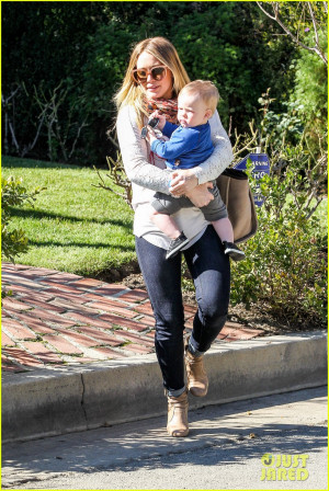 Related Pictures hilary duff mike comrie out with luca jpg