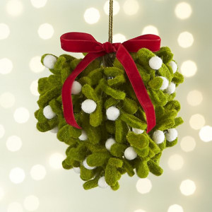 Felt Mistletoe Ball