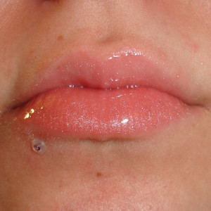 Lip Piercing Retainer