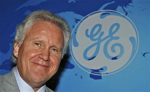 General Electric Co Chief Executive Jeff Immelt poses for a picture ...