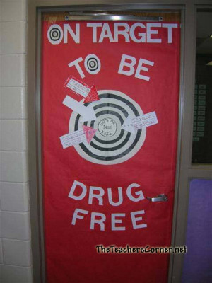 on target to be drug free students write drug free messages submitted ...