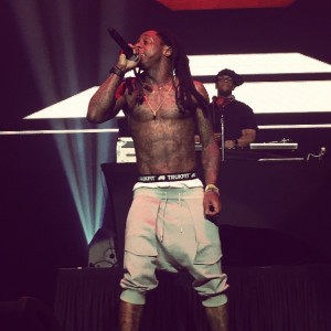 Lil Wayne Performs Glory Live For The First Time At 2015 Power House ...