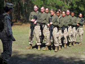 Female recruits form up at the Marine Corps Training Depot on Parris ...
