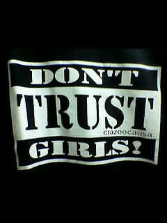 Dont Trust Girl Wallpaper