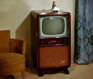 Old Television Tavasz