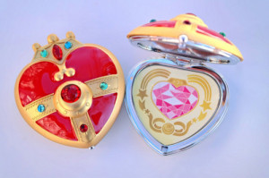 Sailor Moon S Cosmic Heart Compact Brooch Locket Cosplay PROP ...