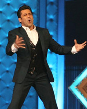Salman Khan single-handedly turned last night's Star Guild Awards an ...