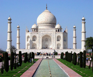 Taj Mahal - The Statue of Love