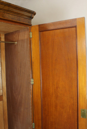 Victorian Burr Walnut Wardrobe