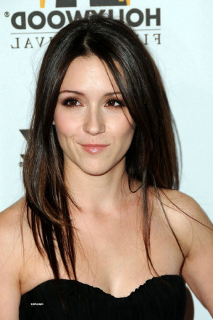 Shannon Woodward Pictures
