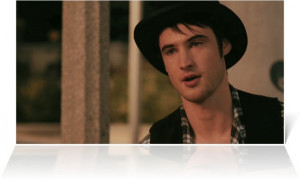 Tom Sturridge as Will Donner in Waiting for Forever (2010)