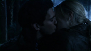 Falling Skies’ Season 3 Premiere First Hour Review – On Thin Ice ...