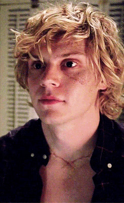 Evan Peters eyes AHS AmericanHorrorStory coven kyle spenser ...