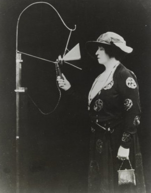 Nellie Melba broadcasting from the Marconi works Chelmsford England