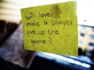 boy, game, girl, green, kiss, love, player, quote
