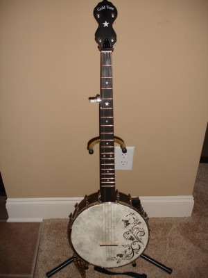 Pickinchik's banjo looks great...