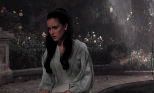 Winona Ryder in Bram Stoker’s Dracula | 1992