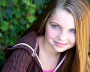 Sammi Hanratty plays Holly on the Suite Life of Zack and Cody.