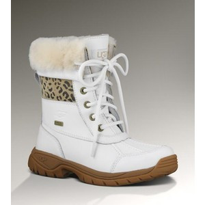 ugg butte kids white snow boots