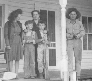 Elmer_Keith_with_his_wife_and_son_Teddy_Keith_along_with_Dwight ...