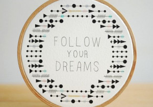 Quote Embroidery Hoop Follow Your Dreams Tribal por inesrocio