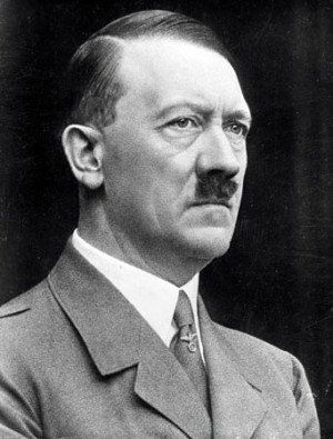 Did Adolf Hitler escaped from Berlim in 1945? The facts and the doubts