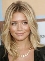 ... ashley olsen was born at 1986 06 13 and also ashley olsen is american
