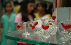 INDIA-VALENTINE-GIFT-SELL-ON-SHOP India Valentine Gift being sell at ...