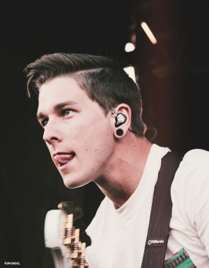 Justin Hills Note...