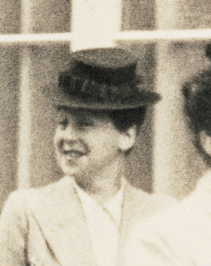 In haar dagboek is Anne Frank erg negatief over Auguste van Pels: