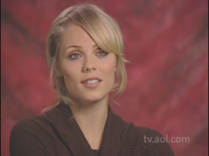 Laura Vandervoort Interview