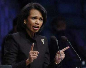 Secretary of State Condoleezza Rice speaks to the crowd during ...