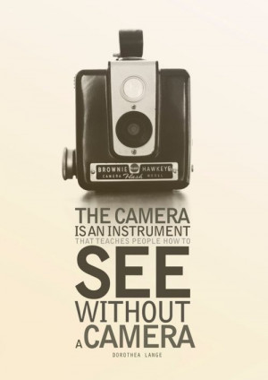 Brownie camera / Dorothea Lange ::