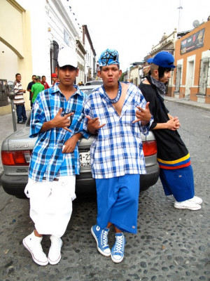 Cholombianos: A Mexican Urban Subculture