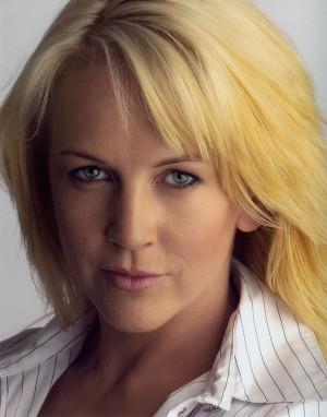 Thread: Renee O'Connor [Actress]