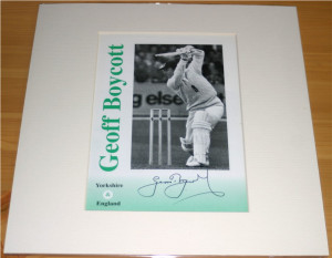 GEOFFREY BOYCOTT SIGNED and MOUNTED PICTURE 12