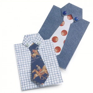 You can view the directions for how to make this crafty card here .