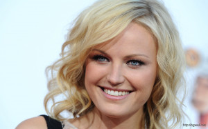 Malin Akerman Smile Wallpaper